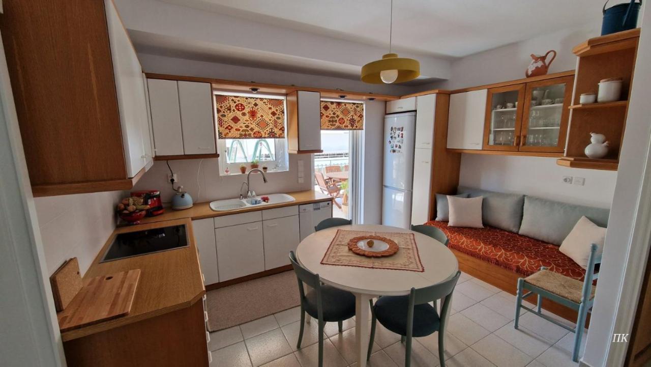 Two Bedroom Flat Near Airport Pallini  Exteriör bild