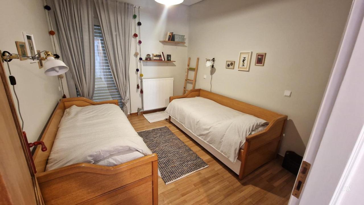 Two Bedroom Flat Near Airport Pallini  Exteriör bild
