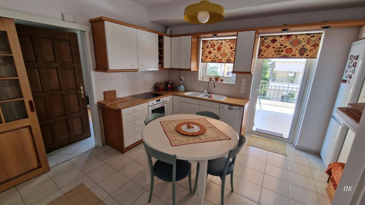 Two Bedroom Flat Near Airport Pallini  Exteriör bild